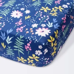 Fitted Crib Sheet Wildflower Dark - Cloud Island™ Navy Floral 11 Fitted Crib Sheet Wildflower Dark - Cloud Island™ Navy Floral -My baby GUEST 9e6126dd f770 4ff1 9060 73299220f273
