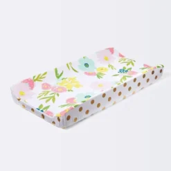 Plush Changing Pad Cover Floral - Cloud Island™ Gold -My baby GUEST ada363a0 35d6 4aa7 8997 fbd00d6262ae