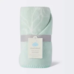 Plush Baby Blanket - Green Line Floral - Cloud Island™ -My baby GUEST b910dc32 cd6c 4404 bdd1 e3b161e14ba8